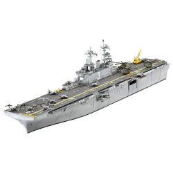 Revell Assault Carrier USS WASP CLASS - 1:700